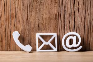 verweist auf: Pressestelle Nahaufnahme von Telefon, E-Mail und Post-Icons  (verweist auf: Pressestelle)